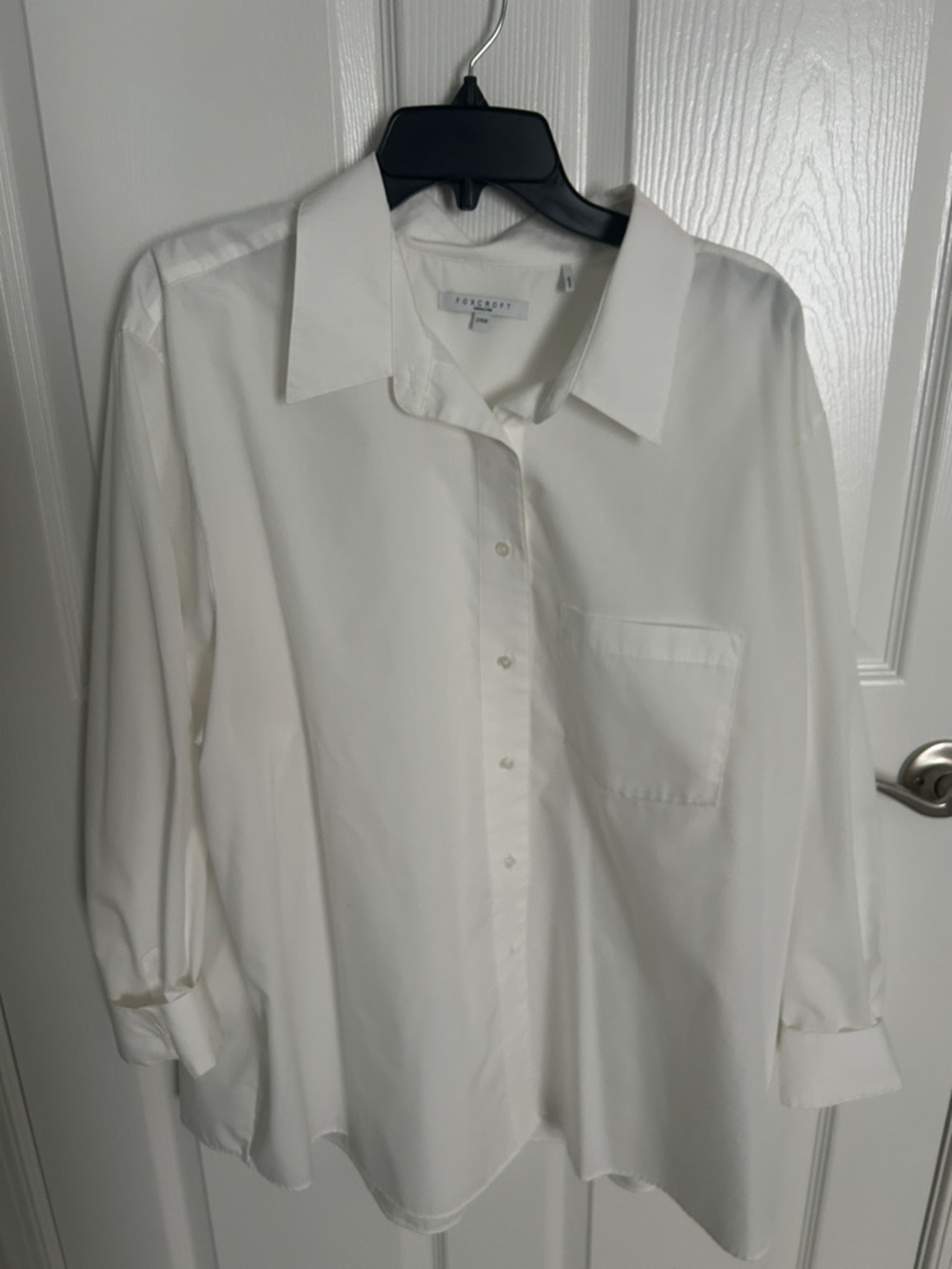 croft & barrow White lightweight wrinkle resistant women’s Button-Up Dress Shirt